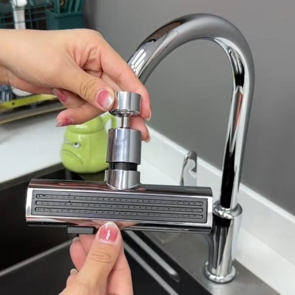 Kitchen Faucet Waterfall Outlet Splash Proof